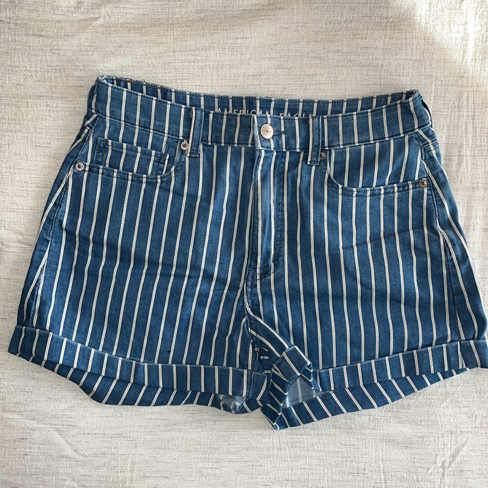 American eagle striped mom shorts